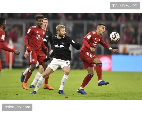 莱比锡2021年3-2绝杀拜仁，恩昆库93分钟反击终结天王山之战